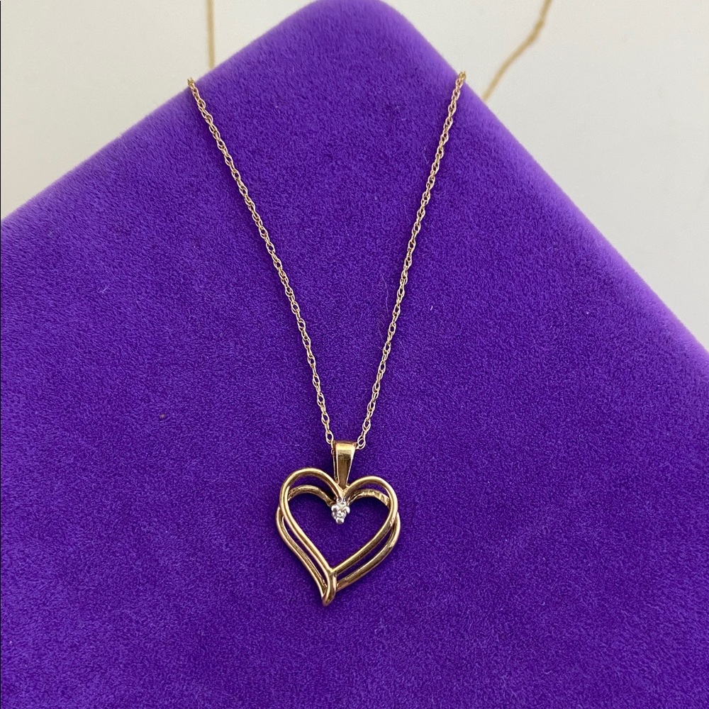 💛 10k Diamond Heart Necklace